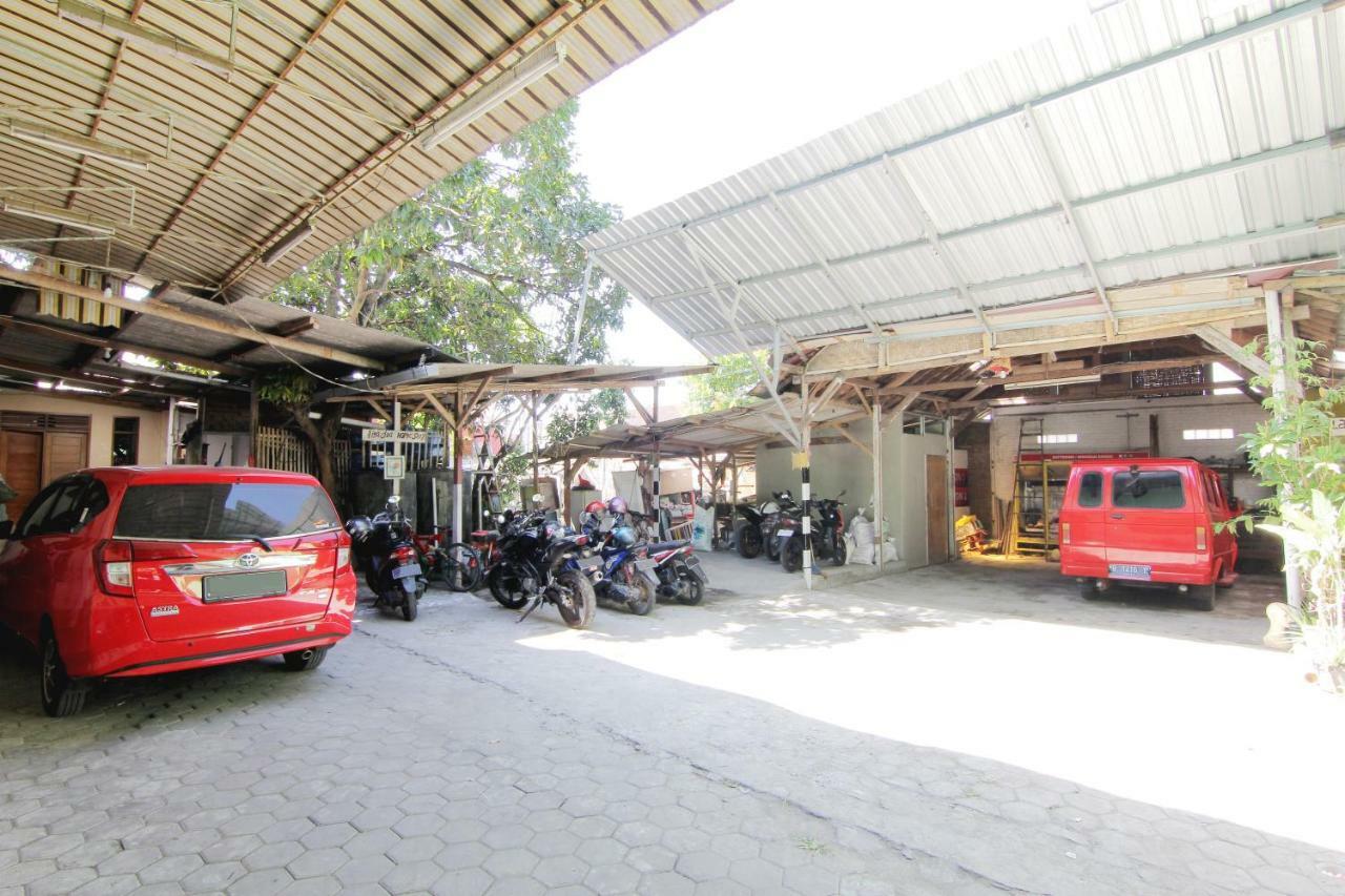 Tiga Dua Homestay Yogyakarta Eksteriør bilde